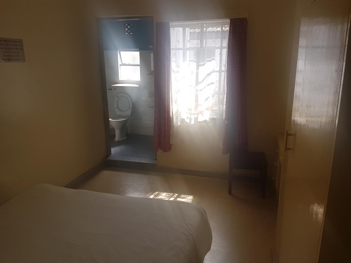 Kenya Continental Hotel Найроби Екстериор снимка